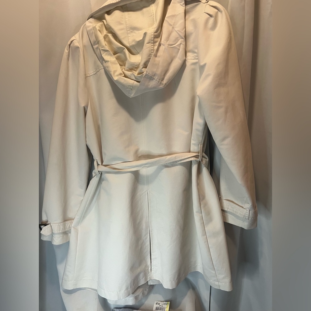 Rachel Zoe Cream Trench Coat with Belt and Wide Collar XL - Picture 2 of 9